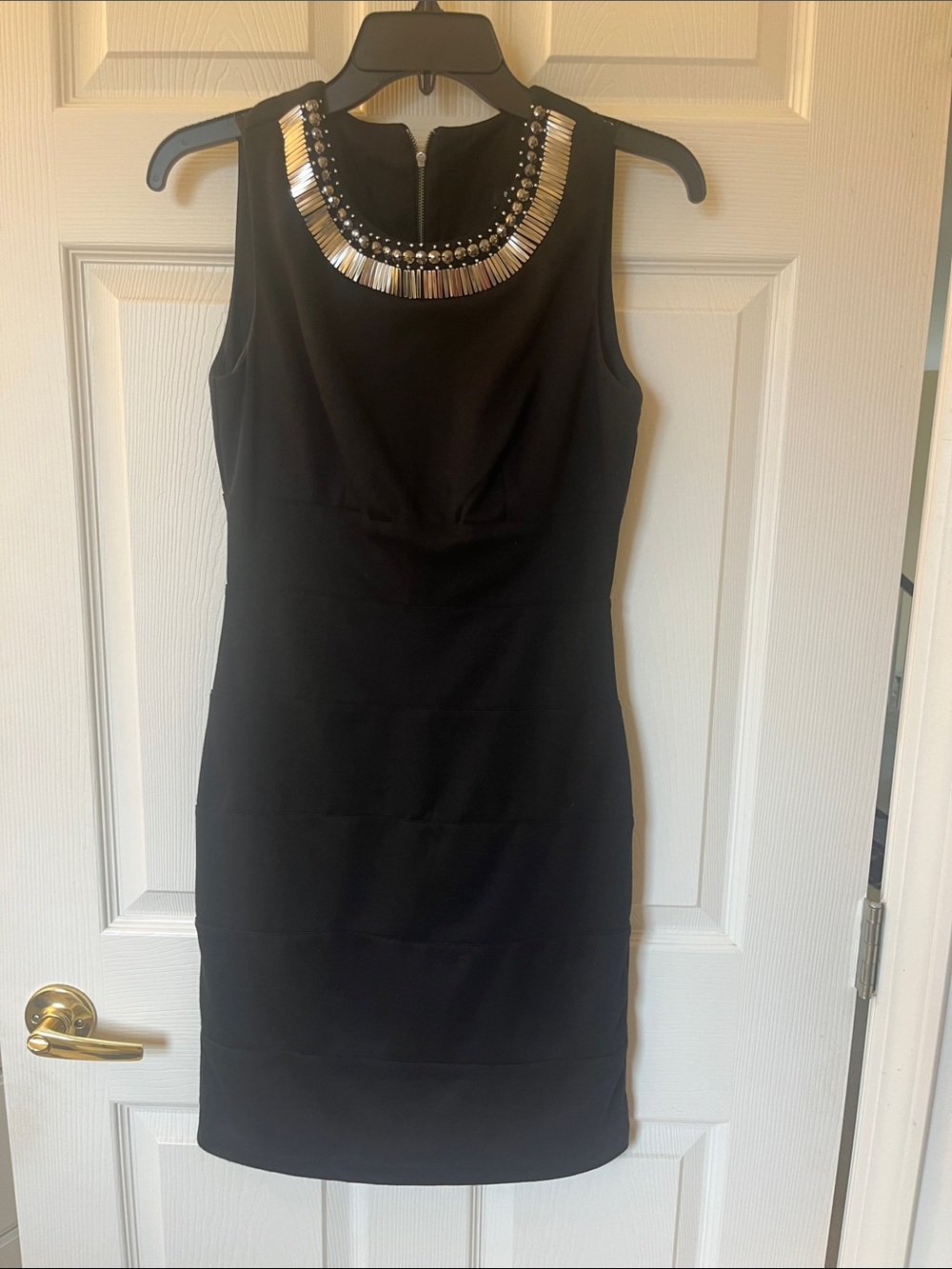 Bisou Bisou Black Beaded Neck Metallic Details Sleeveless Cocktail Dress Size 4
